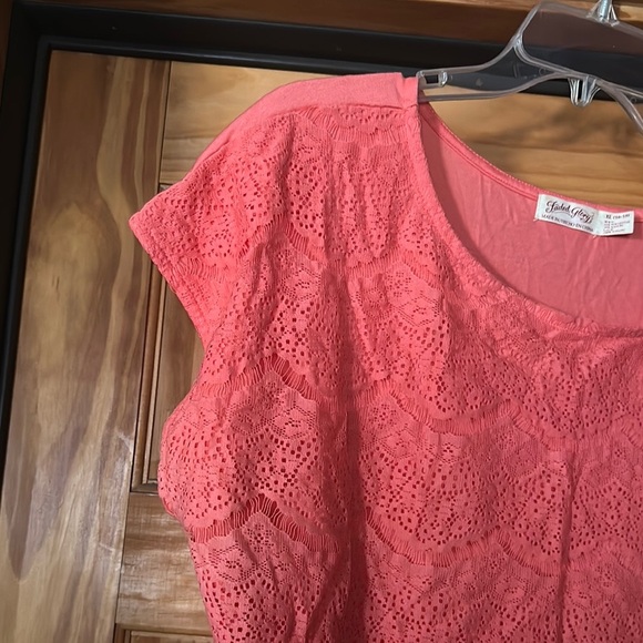 Faded Glory Ruffled Pink Cap Sleeve Blouse - Picture 4 of 5